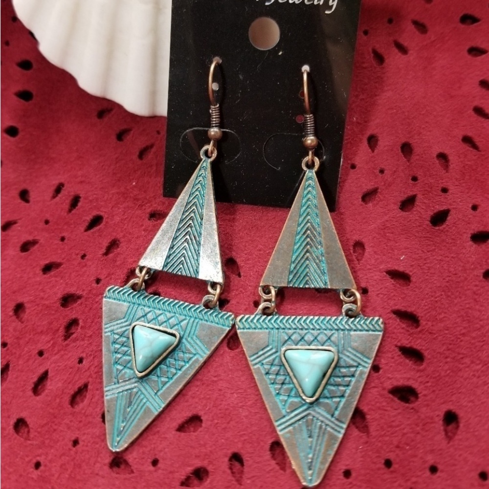 Retro Turquoise Bronze Drop Earrings